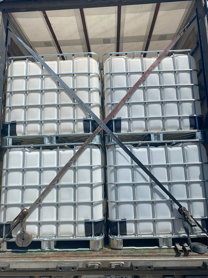Еврокуб для технических жидкостей на металлическом поддоне (Клеевой отвердитель)